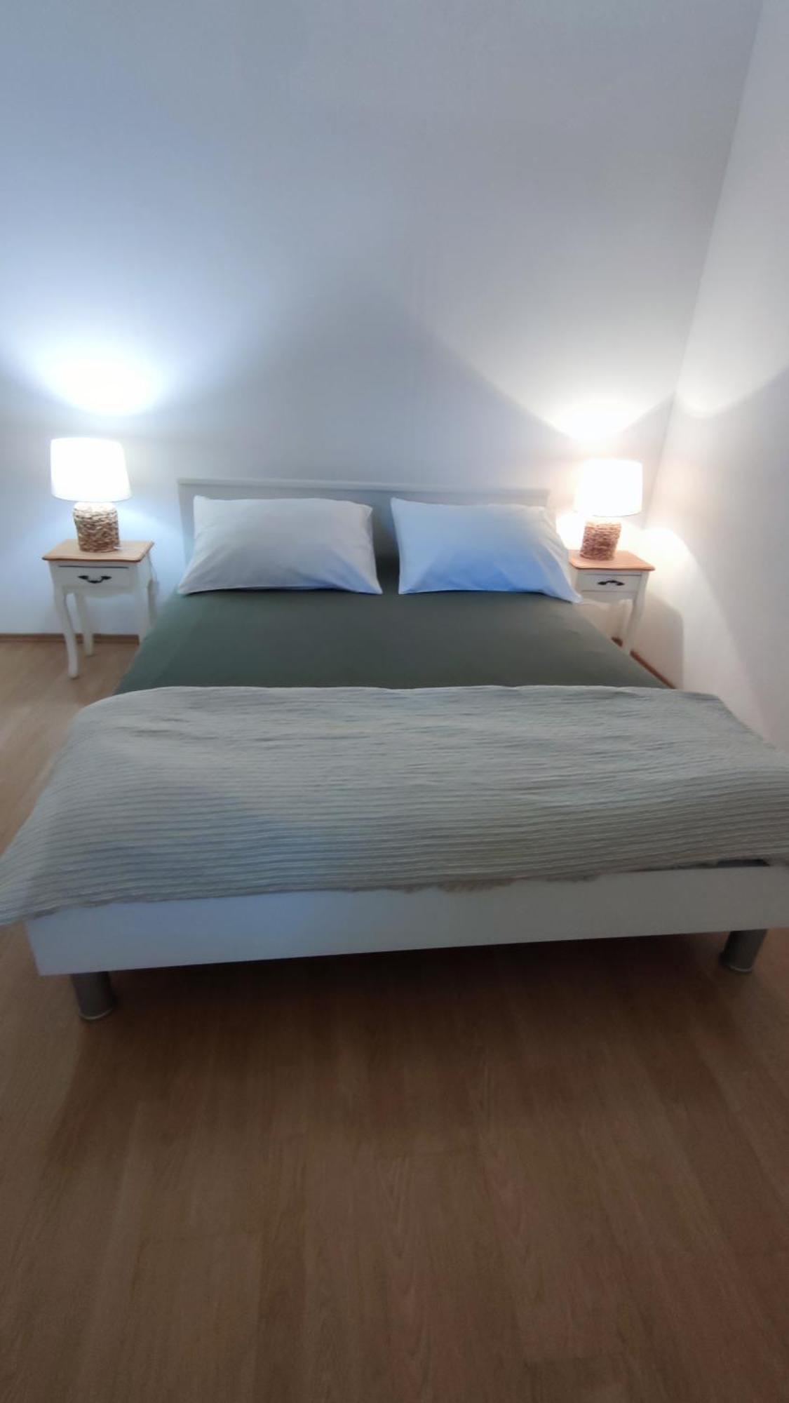 Apartments Kapetanovi Dvori Trogir Luaran gambar