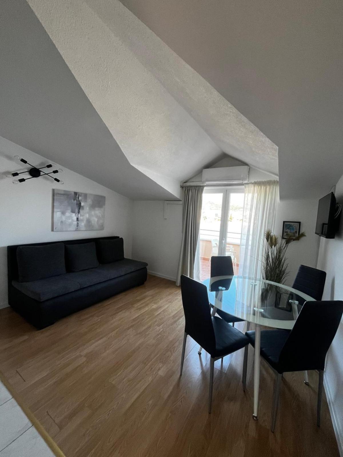 Apartments Kapetanovi Dvori Trogir Luaran gambar