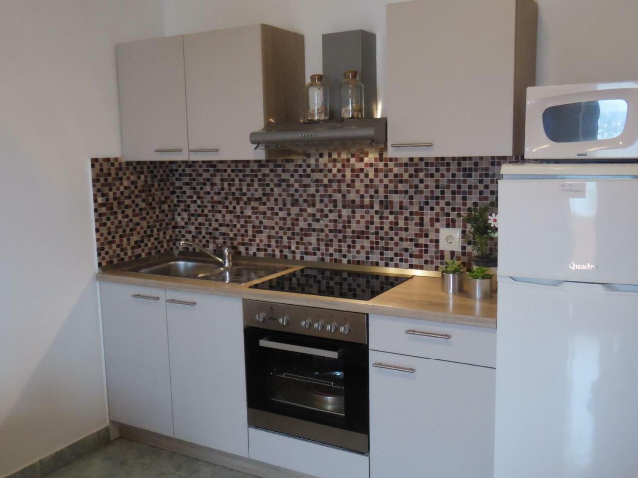 Apartments Kapetanovi Dvori Trogir Luaran gambar